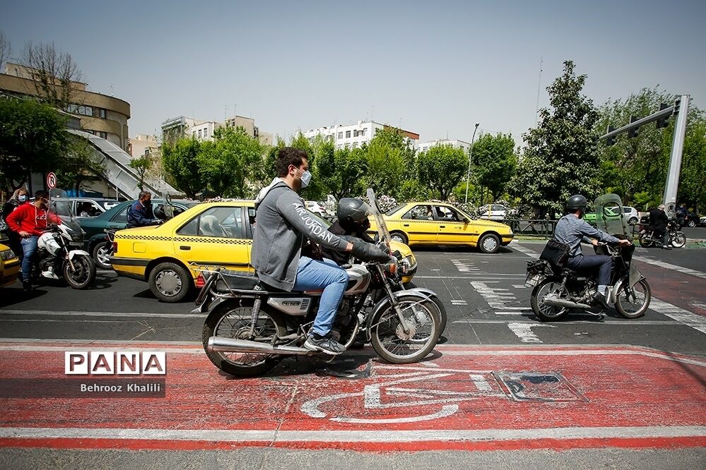 اینجا مسیر دوچرخه سواری است