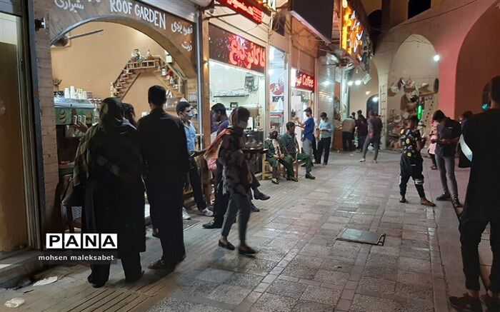 وضع کرونا در یزد قرمز؛ بازار همچنان پرتردد