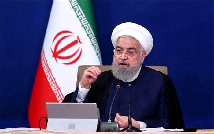 برای مبارزه با کرونا همه باید یکصدا و متحد باشیم