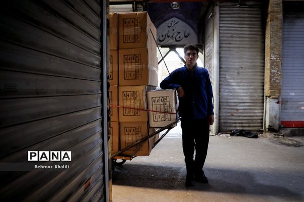 نه چرخ گاری می‌چرخد، نه چرخ زندگی