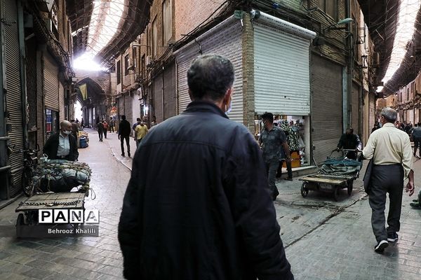 نه چرخ گاری می‌چرخد، نه چرخ زندگی