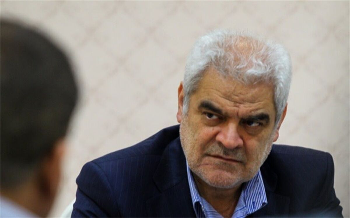 معاون وزیر صنعت: نقدینگی به بخش تولید و تامین مواد اولیه از مسیر بورس هدایت شود