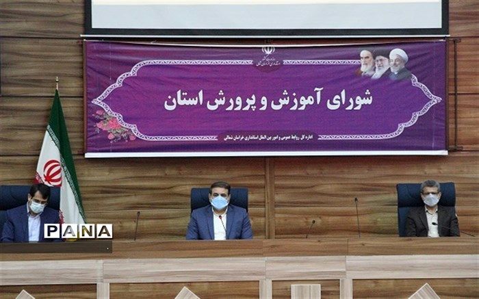 تکریم معلمان وظیفه همه سازمان ها و نهادها و توجه به آینده سازان است