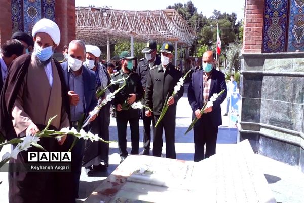 برگزاری مراسم نمادین راهیان نور در شهرستان قرچک