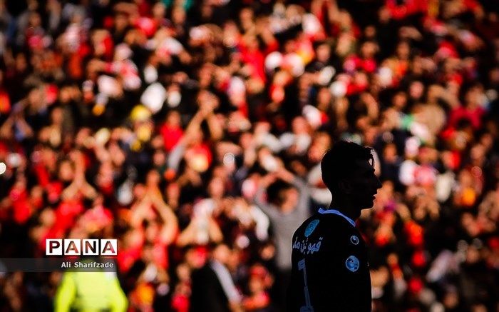 قبول کنیم یا نکنیم باشگاه‌های فوتبال ما ورشکسته هستند