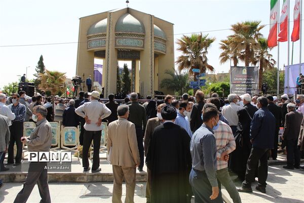 مراسم تشییع پیکرشهید سردارحجازی در استان اصفهان