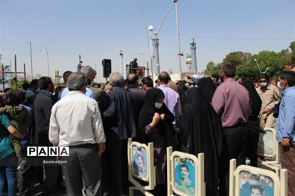 مراسم تشییع پیکرشهید سردارحجازی در استان اصفهان