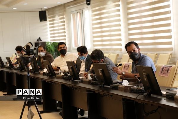 نشست خبری رئیس دانشگاه علوم پزشکی تبریز