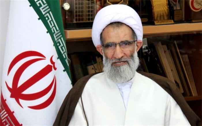 خداقوت نماینده ولی فقیه  و امام جمعه شهرکرد به کادر درمان در نبرد با  کرونا