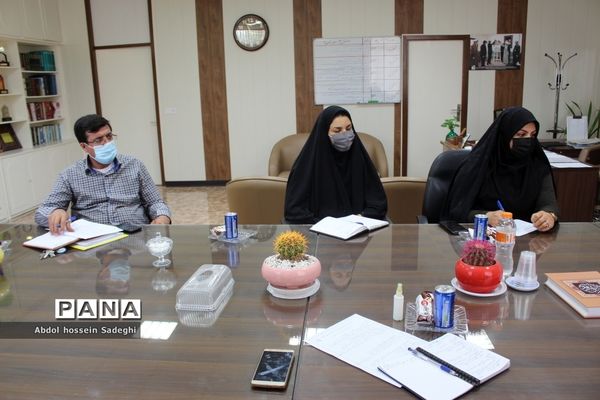 جلسه میز کار شهرستان‌ها و مناطق معاونت پرورشی و فرهنگی آموزش و پرورش استان بوشهر