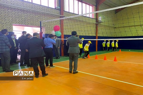 بهره‌برداری از سالن ورزشی آموزشگاه آیت‌الله خامنه‌ای شهرستان پیشوا