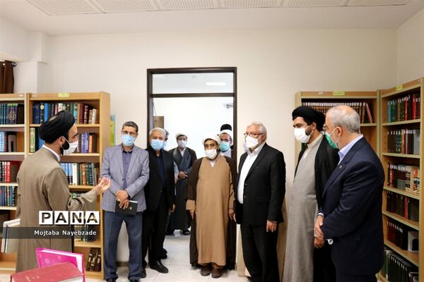 نشست هم اندیشی  با هدف تولید محتوا برای کودکان پیش دبستانی و دبستانی در مشهد