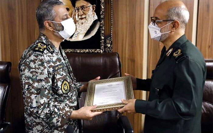 آئین معارفه جانشین قرارگاه مشترک پدافند هوایی خاتم‌الانبیاء برگزار شد
