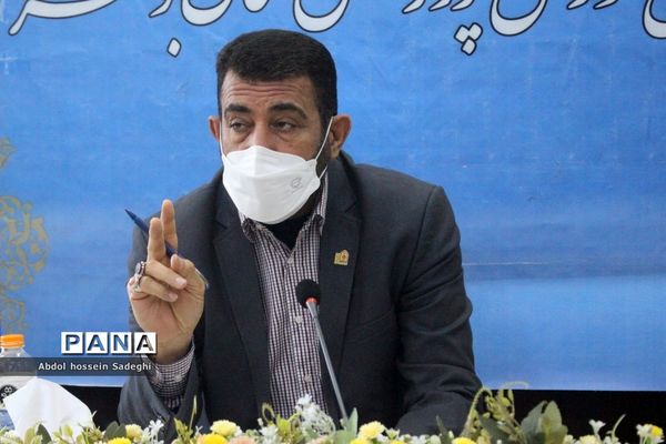 تجلیل از مقام آوران جشنواره کشوری معلمان هنرمند استان بوشهر