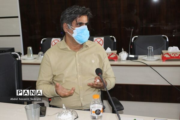 تجلیل از مقام آوران جشنواره کشوری معلمان هنرمند استان بوشهر
