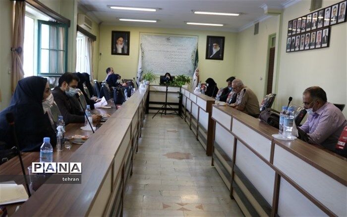 اهمیت نیاز شناختی و اخلاقی دانش‌آموزان در مدارس منطقه ۷