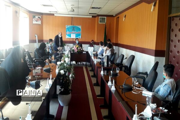 جلسه توجیهی خبرنگاران پانا کاشمر و اهدای گواهی دوره آموزش مجازی خبرنگاری کشوری