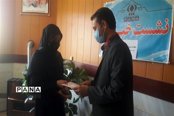 جلسه توجیهی خبرنگاران پانا کاشمر و اهدای گواهی دوره آموزش مجازی خبرنگاری کشوری