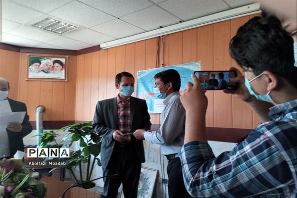 جلسه توجیهی خبرنگاران پانا کاشمر و اهدای گواهی دوره آموزش مجازی خبرنگاری کشوری