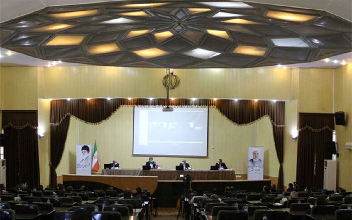 تلاش می‌کنیم پیک پنجم کرونا در آذربایجان‌شرقی اتفاق نیفتد