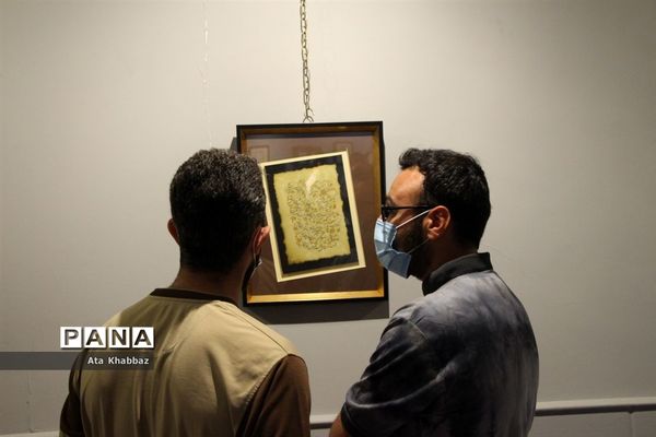 برگزاری نمایشگاه خطاطی تبریز در روز قلم