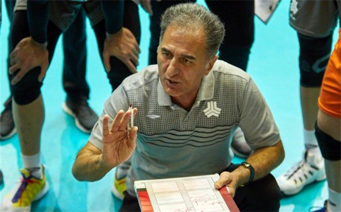 برخوردی که با فرهاد قائمی شد زیبنده والیبال ایران نیست