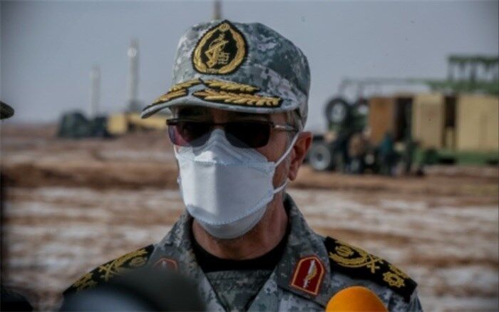 نشست مهم سرلشکر باقری با فرماندهان نیروی زمینی سپاه درباره امنیت مرزها