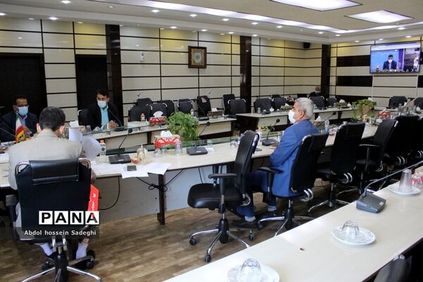 جلسه ویدئو کنفرانس حوزه معاونت پرورشی و فرهنگی اداره کل آموزش و پرورش استان بوشهر