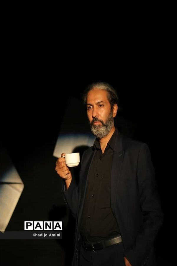 اجرای نمایش مرگ یک رویا