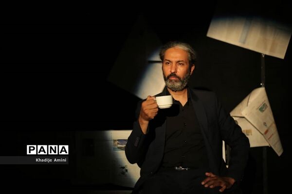 اجرای نمایش مرگ یک رویا