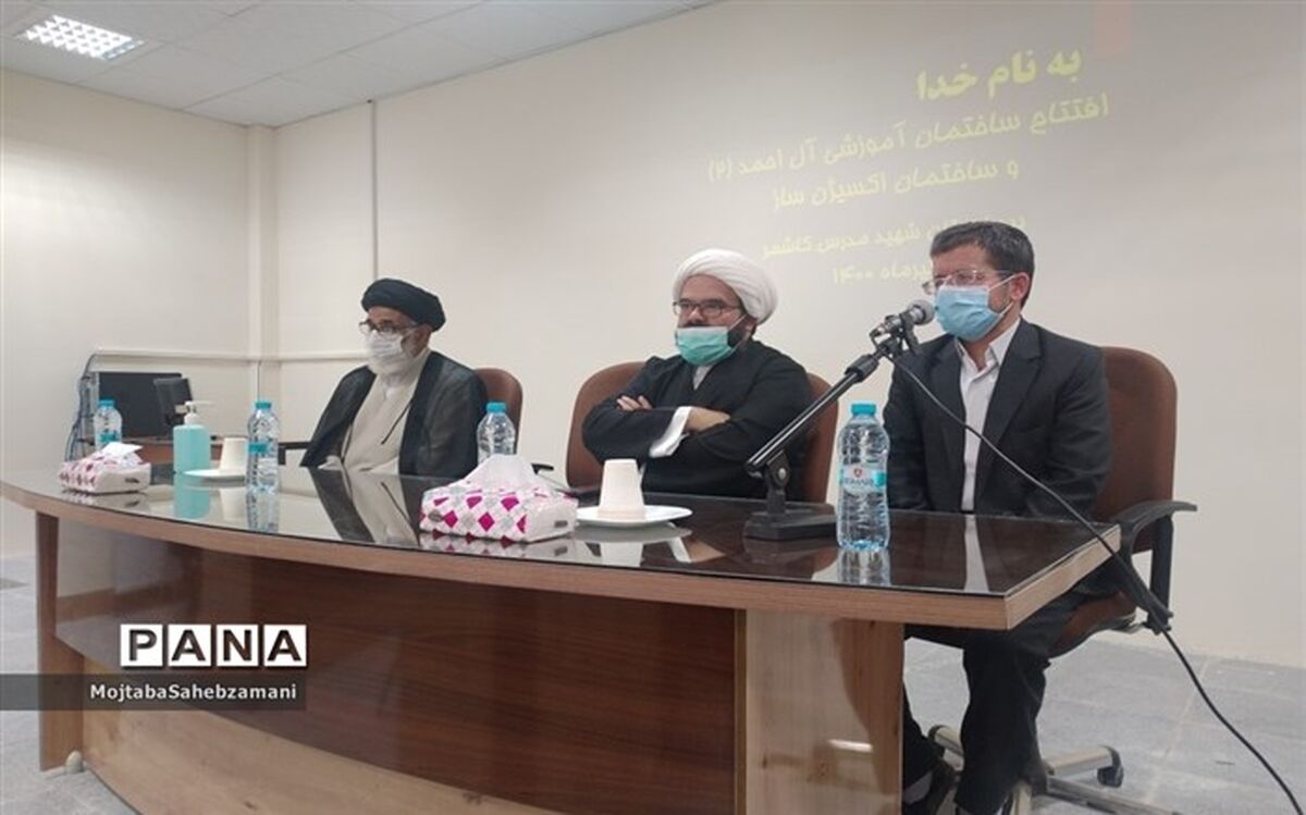 به ۴ هزار بیمار کرونایی در مراکز درمانی کاشمر خدمت‌رسانی شده است