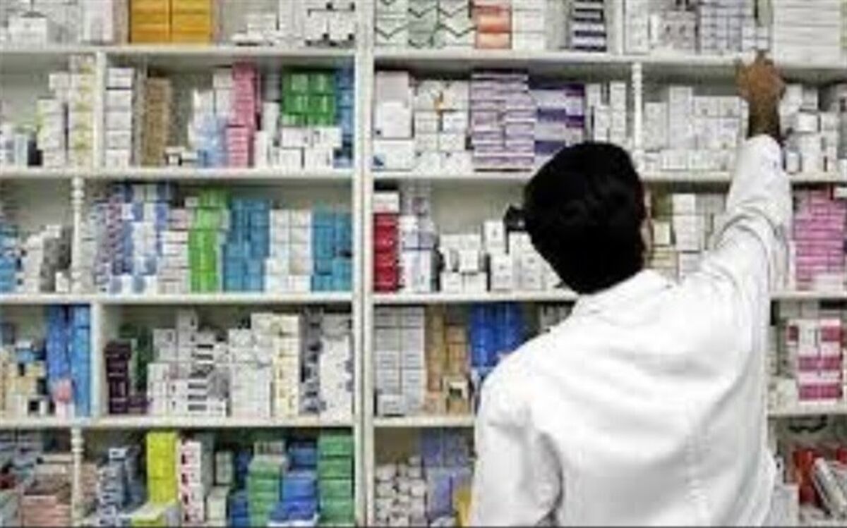 داروخانه‌ها قرار نیست متادون بفروشند