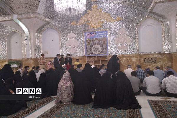 مراسم ازدواج زوج های جوان در خجسته سالروز ازدواج حضرت علی(ع)و حضرت فاطمه(س) در حرم مطهر رضوی