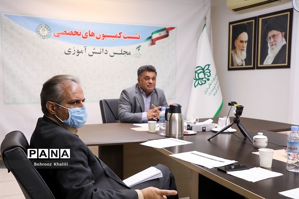 دهقانی: پایه تربیت دینی، تربیت فردی و اجتماعی است