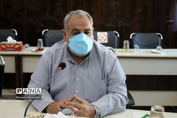 جلسه دبیرخانه کشوری جشنواره مفلحون در اداره‌کل آموزش و پرورش استان بوشهر