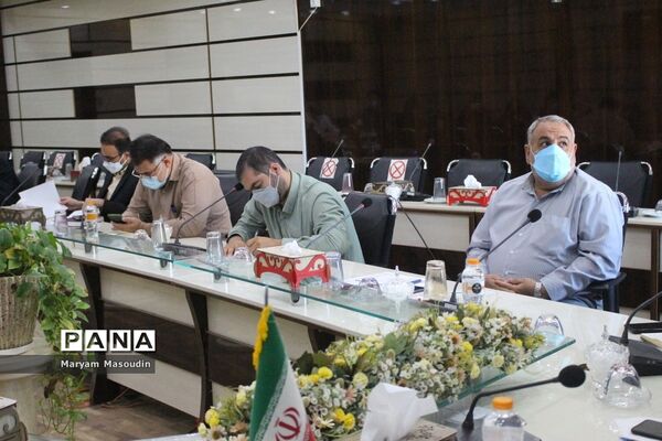 جلسه دبیرخانه کشوری جشنواره مفلحون در اداره‌کل آموزش و پرورش استان بوشهر
