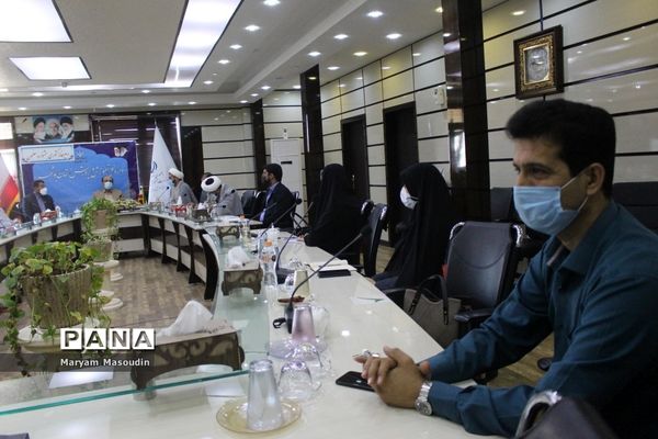 جلسه دبیرخانه کشوری جشنواره مفلحون در اداره‌کل آموزش و پرورش استان بوشهر