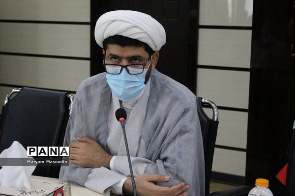 جلسه دبیرخانه کشوری جشنواره مفلحون در اداره‌کل آموزش و پرورش استان بوشهر