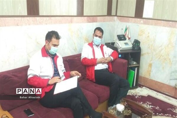 برگزاری ایستگاه سلامت و کنترل قند و فشار خون در شهرستان رباط کریم