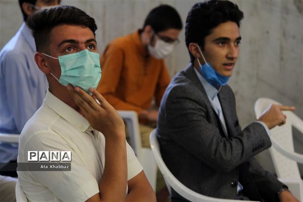 آئین تجلیل از برگزیدگان مسابقه اسطوره های مقاومت آموزش و پرورش در آذربایجان شرقی