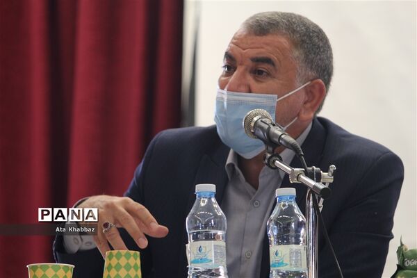 آئین تجلیل از برگزیدگان مسابقه اسطوره های مقاومت آموزش و پرورش در آذربایجان شرقی