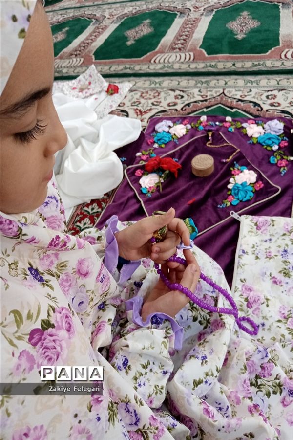 جشن تکلیف، جشنی برای آغاز بندگی