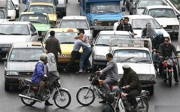 چرایی بی تفاوتی  نسبت به وقایع
