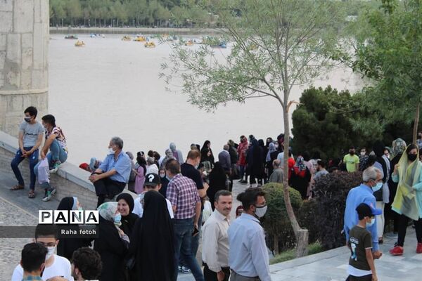 چشم اصفهان به زاینده رود روشن شد