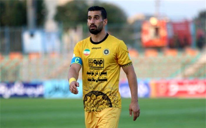 آقای کاپیتان در مسیر بازگشت به اروپا؛ کهکشانی‌ها نگران شدند