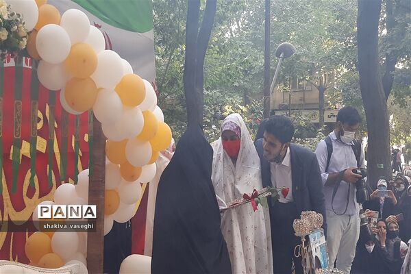 جشن بزرگ دختران انقلاب در اصفهان