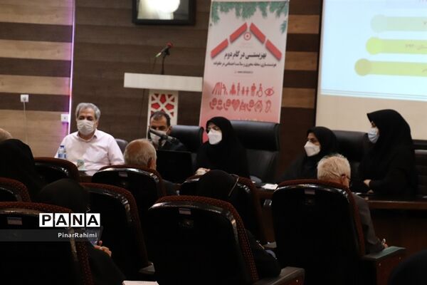 گفت و گوی مدیرکل بهزیستی  با نمایندگان رسانه های گروهی