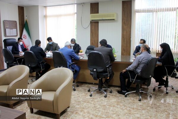 جلسه شورای اداری معاونت پرورشی و فرهنگی اداره‌کل آموزش و پرورش استان بوشهر