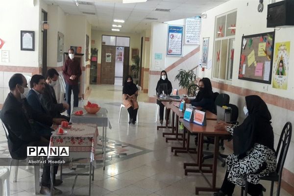 بازدید مدیر آموزش و پرورش، معاون پرورشی و روابط عمومی اداره آموزش و پرورش از مدارس شهرستان کاشمر