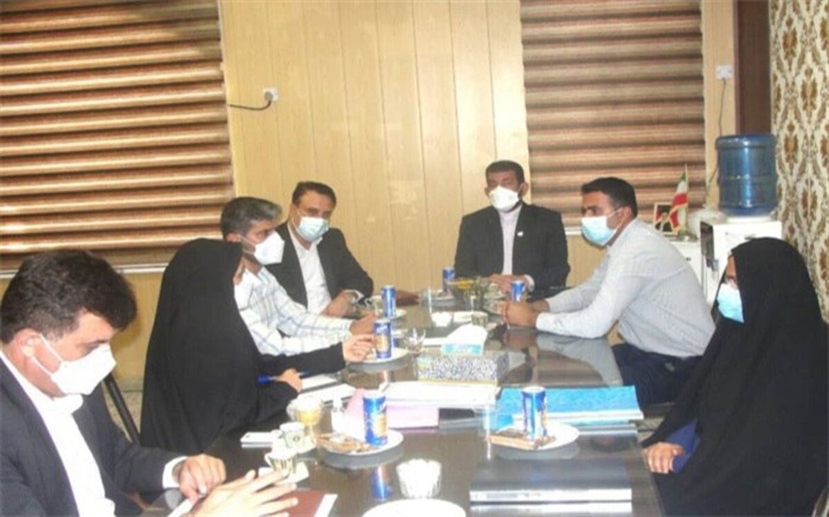 آنگونه که شایسته است از سند تحول بنیادین برنامه لازم ابلاغ نشده‌است